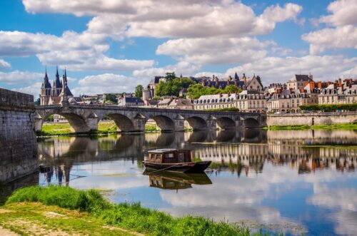 Frankrijk, kasteel van Blois, aan de rivier de Loire