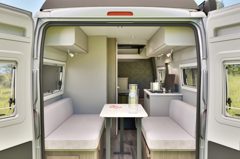 Doorkijkje in de Carado CV541 Pro