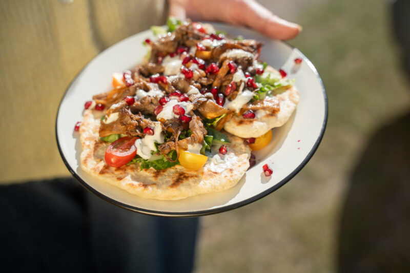 Bordje oesterzwamshoarma op flatbread