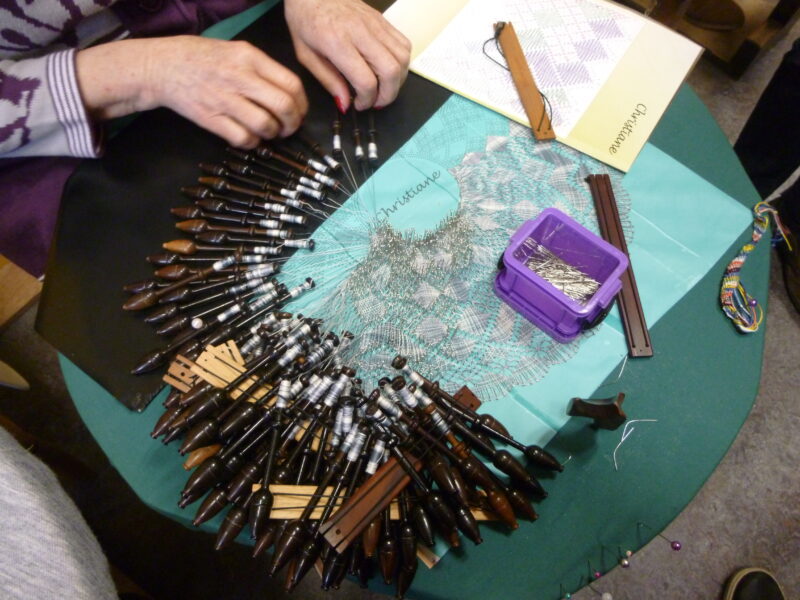 Kantklossen in het Belgische Brugge